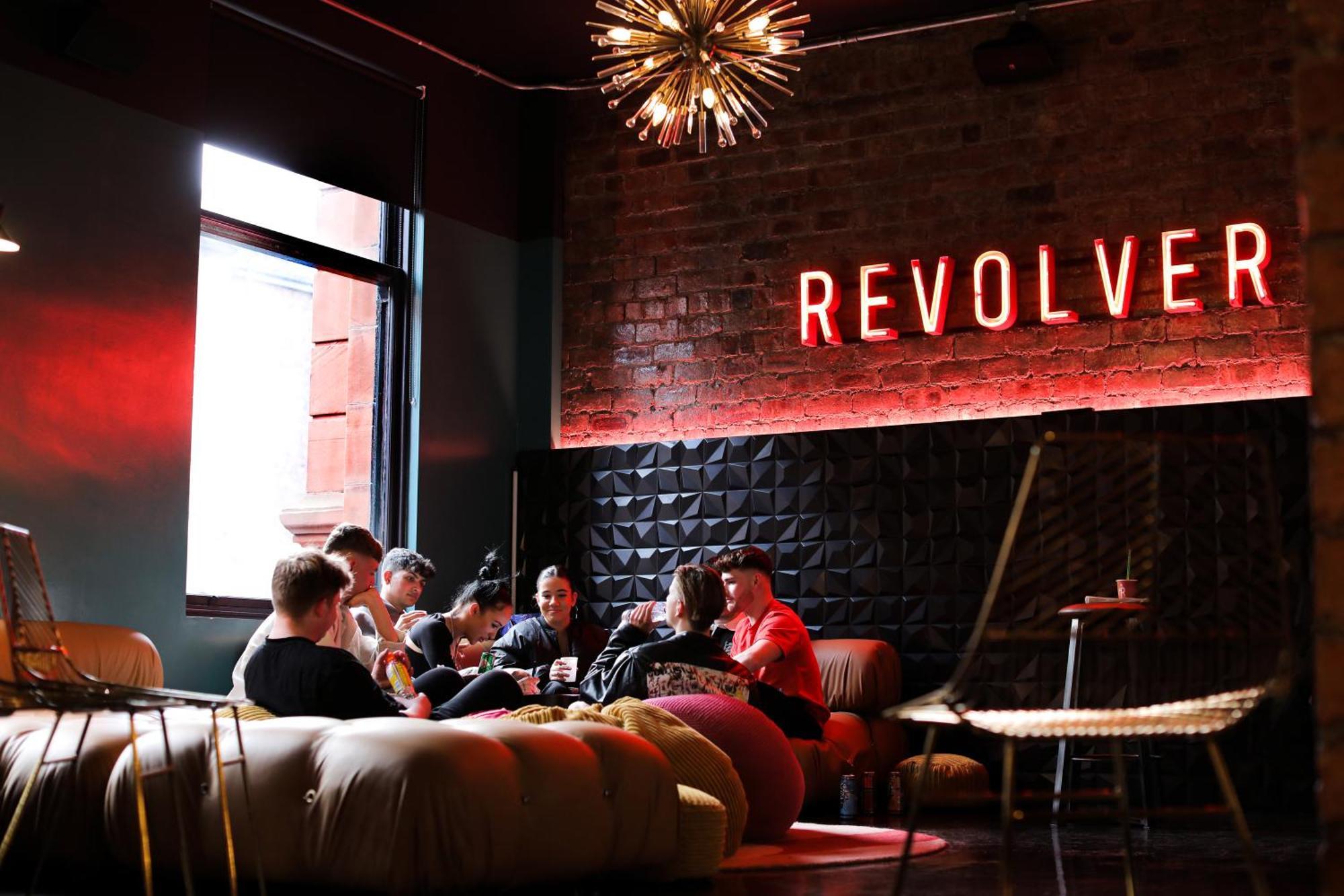 Revolver Glasgow Zewnętrze zdjęcie